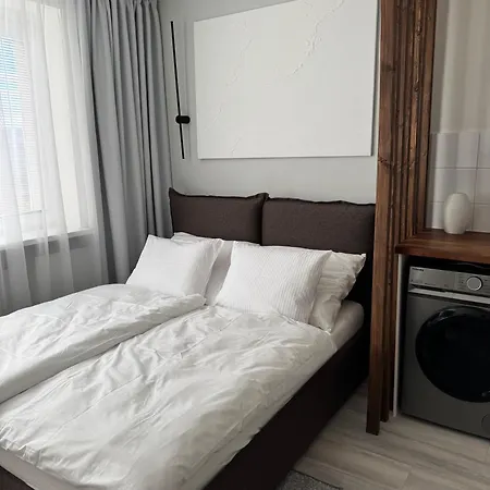 Modern In The Center Apartmán *