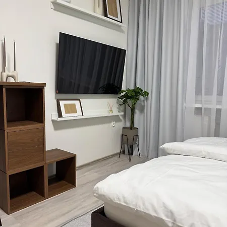 Modern In The Center * Μπρατισλάβα